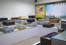 歐美家全自動(dòng)鞋套機(jī)