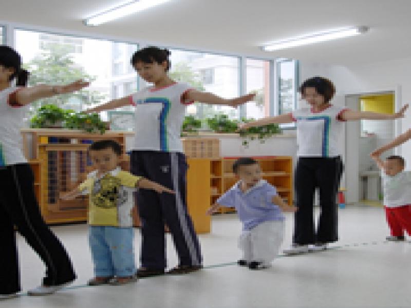 億娃早教 開啟教育新時(shí)代