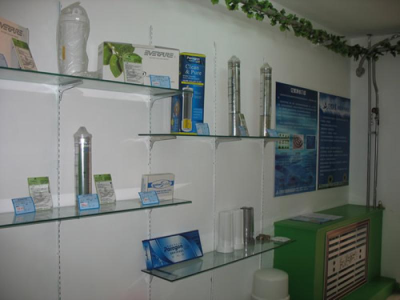 億家凈室內空氣凈化加盟店展示