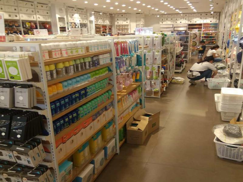 喜來誠品韓式便利店