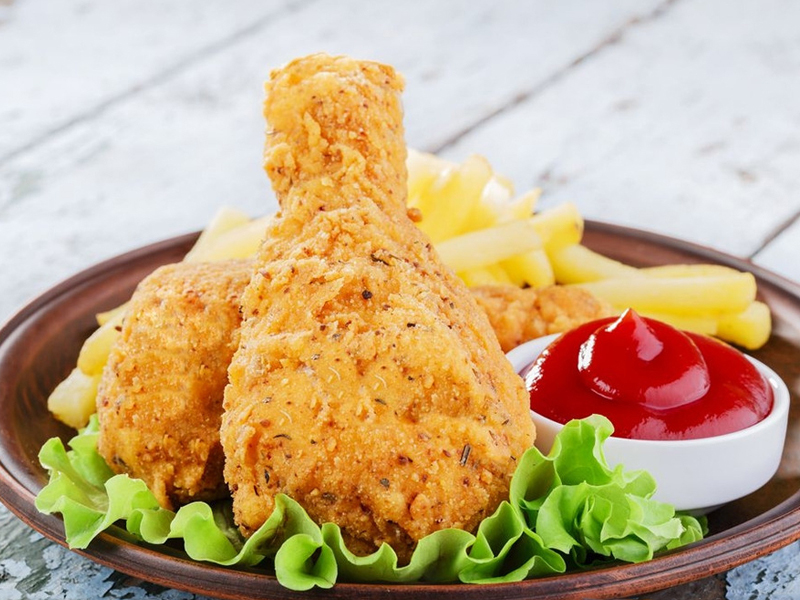 紅番區炸雞牛排杯