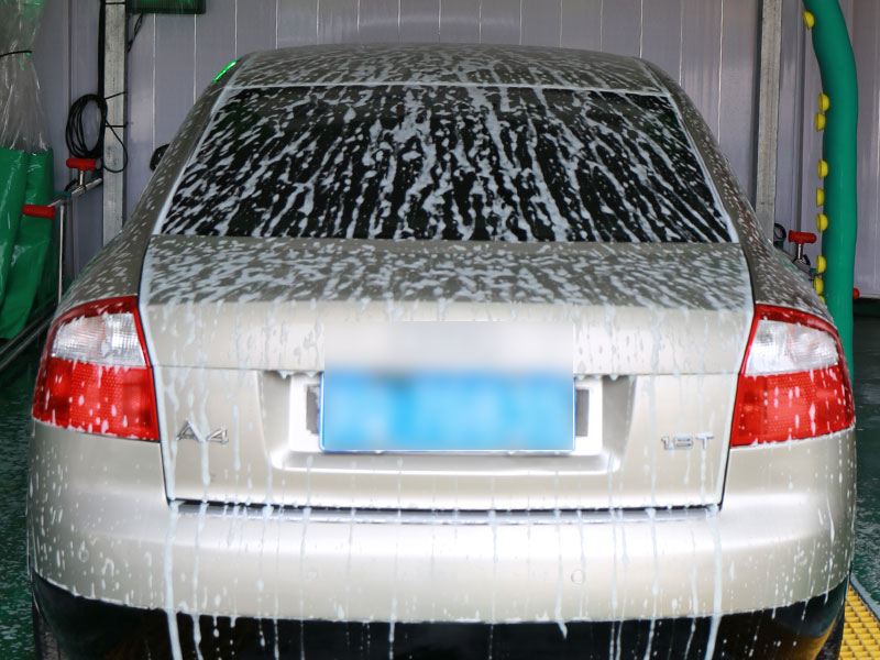 雷龍洗車機器人