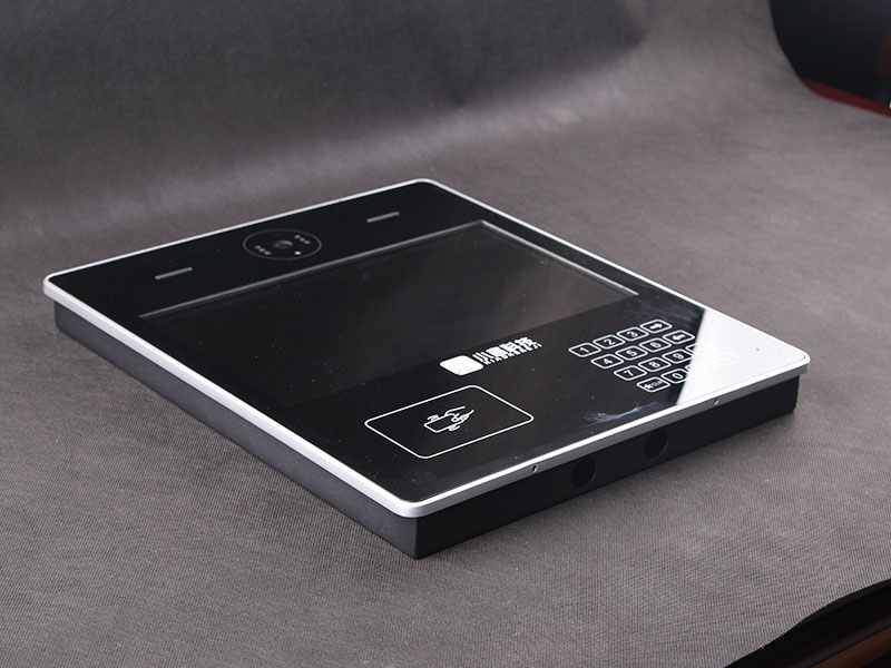 小客智能門禁-門禁面板