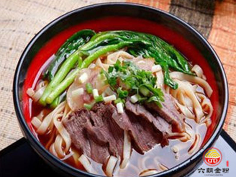 六朝金粉鴨血粉絲湯