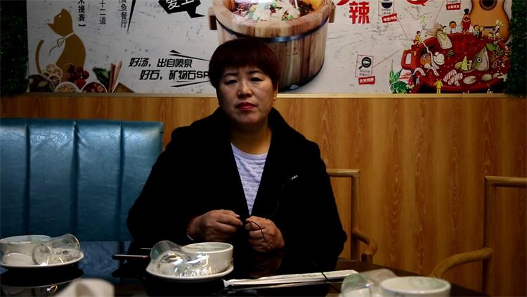 魚你相伴噴泉魚火鍋連鎖-魚你相伴噴泉魚火鍋加盟條件-魚你相伴噴泉魚火鍋聯系電話