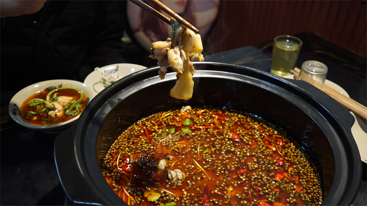 十八梯蛙隊長美蛙魚頭連鎖-十八梯蛙隊長美蛙魚頭加盟條件-十八梯蛙隊長美蛙魚頭聯系電話