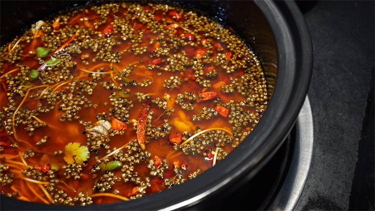 十八梯蛙隊長美蛙魚頭連鎖-十八梯蛙隊長美蛙魚頭加盟條件-十八梯蛙隊長美蛙魚頭聯系電話