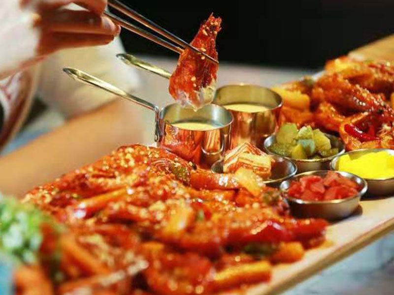 滑板雞夢想主題餐廳