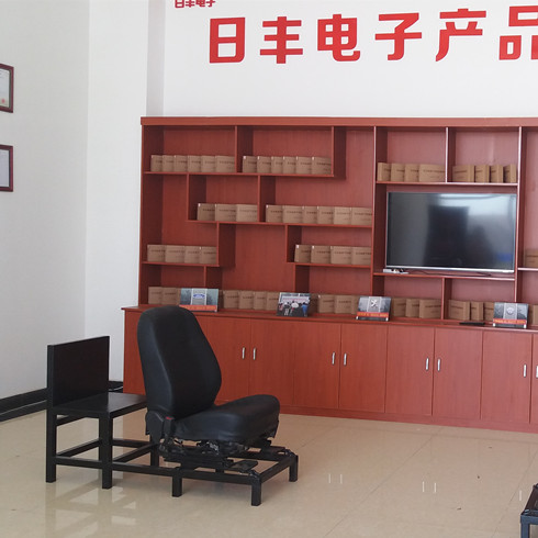 日豐電子防擠壓座椅-產品