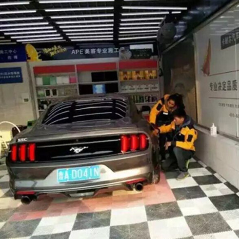 卡耐爾汽車美容現場