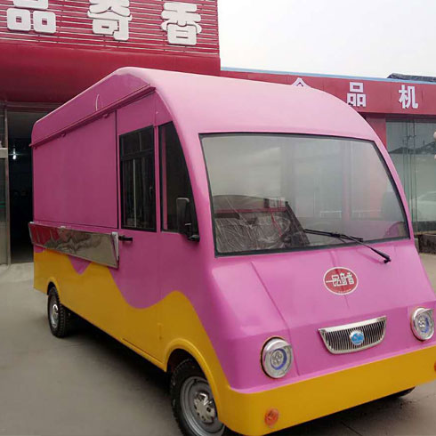 一品奇香小吃車(chē)-自動(dòng)四輪小吃車(chē)