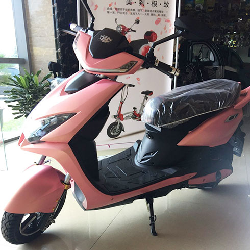 爵跡電動(dòng)車-女款踏板式電動(dòng)車