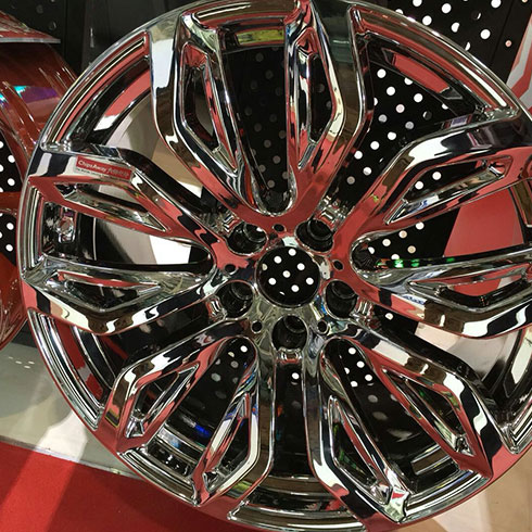 愛車汽車服務-輪毅