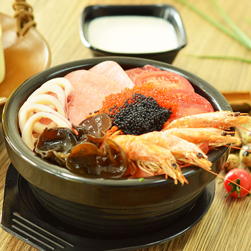 木板凳煎餅果子-魚(yú)子醬過(guò)橋米線