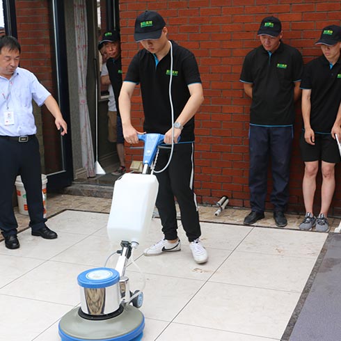 美家美邦家政保潔-創(chuàng)新化技術體系