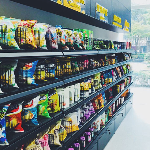 小野售無人超市-零食區