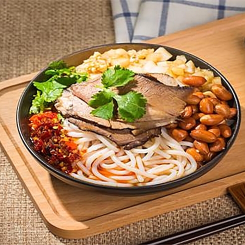 統桶發-招牌鹵粉